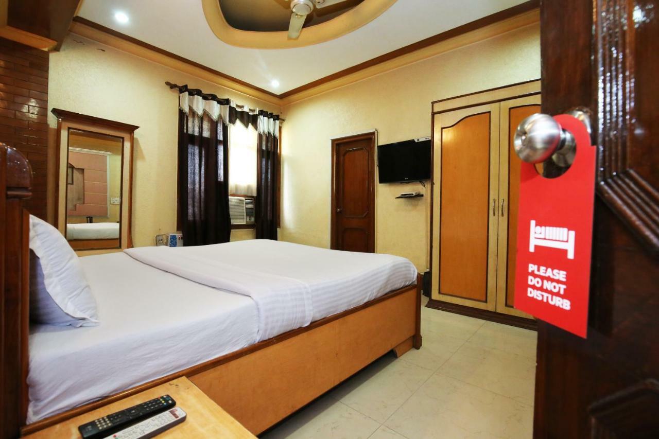 Capital O 10990 Hotel Gobind Regency Zirakpur 外观 照片